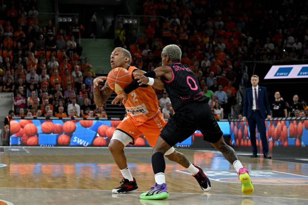 便埋下了悬 便埋下了悬